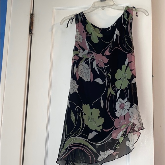 My Michelle sleeveless blouse - Picture 5 of 8